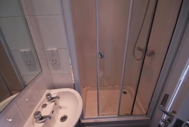 2 bed flat, City Apartments, City Centre, Newcastle, NE17DE - Image 9